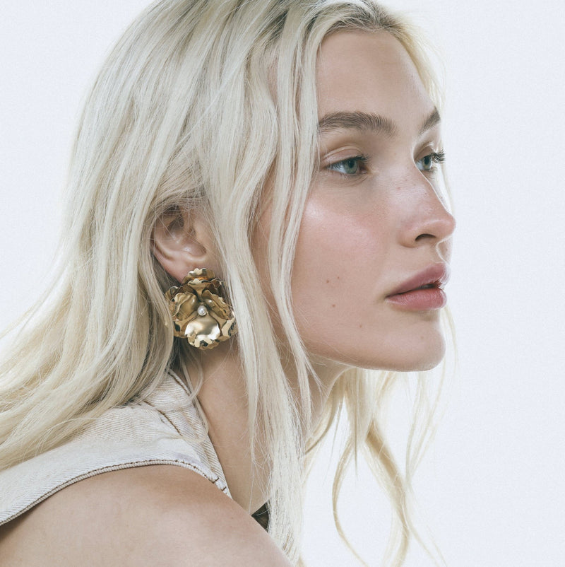 Golden Flower Earrings | L