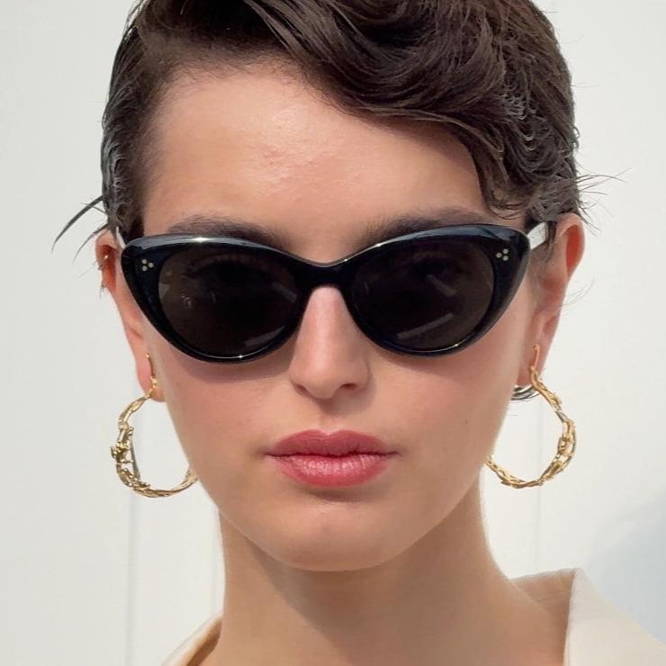 Nar Hoop Earrings | L