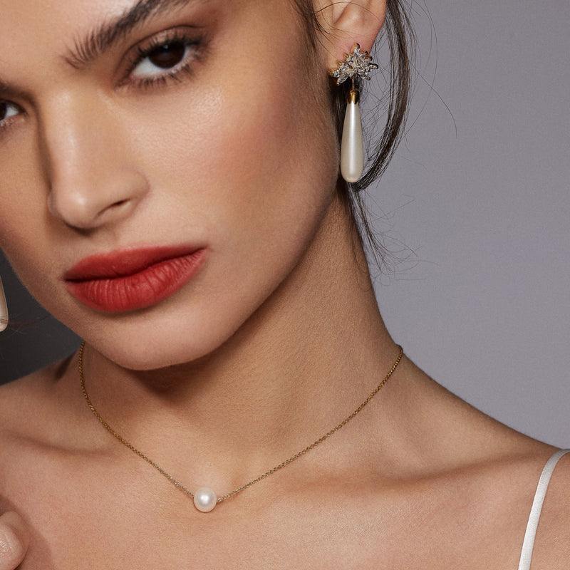 Lone Pearl Necklace