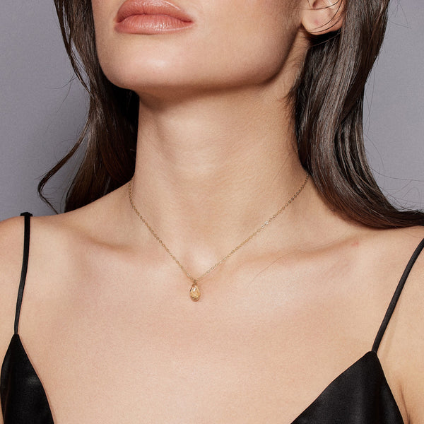 Pure Lone Necklace