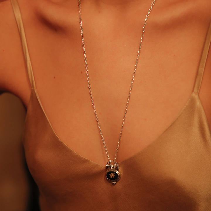 Émail Necklace