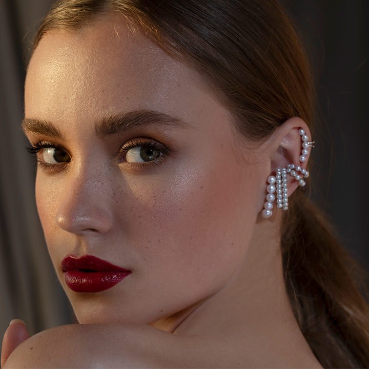 Small Pearl Ear-Cuff